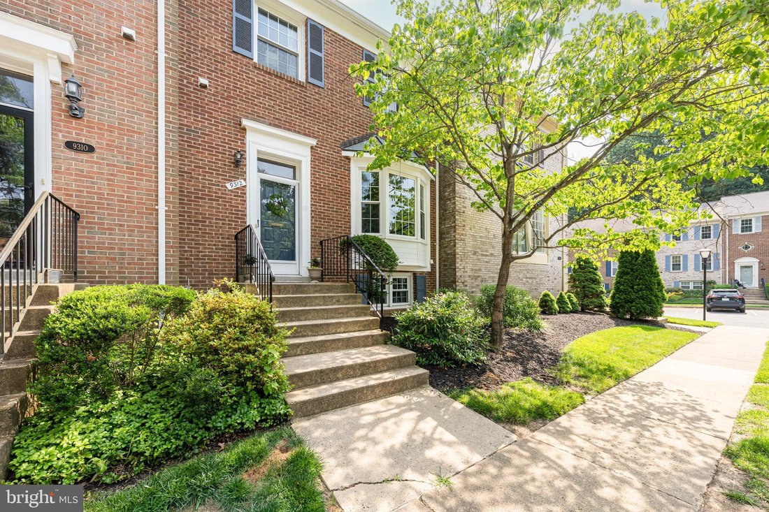 House in Oakton, Virginia, United States 1 - 15785614