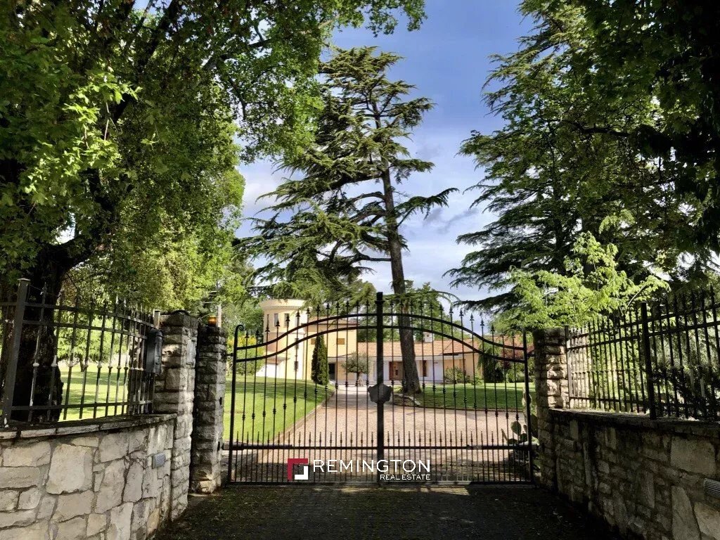 Villa in Mjesni odbor Busoler, Grad Pula, Istria County 3 - 13294518