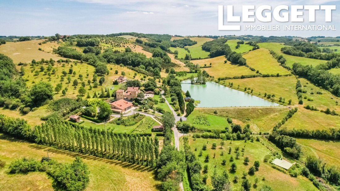 Castle in Marciac, Occitania, France 2 - 14329306
