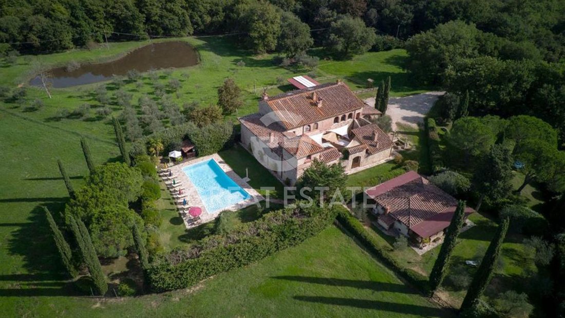 Estate in Rapolano Terme, Tuscany, Italy 1 - 15784854