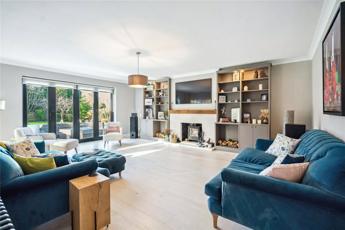 House in Stanmore, Harrow, England 2 - 15782599