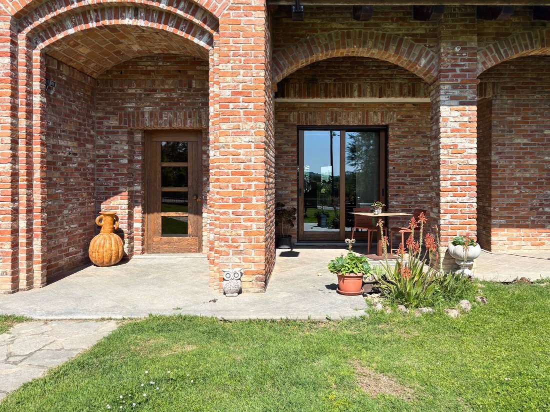 Villa in Altavilla Monferrato, Piedmont, Italy 4 - 15784893