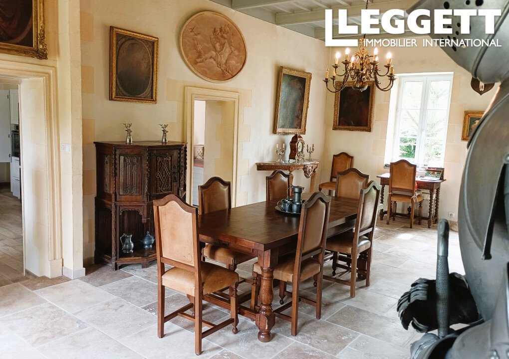 Whispers of the Marais: A 17th-Century Hunting Lodge Reborn