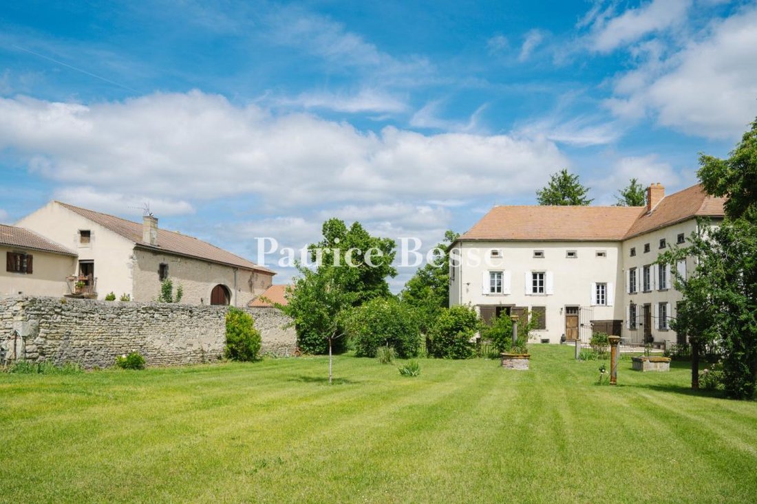 Le Rêve de Volvic: A Timeless Château in Auvergne’s Golden Light
