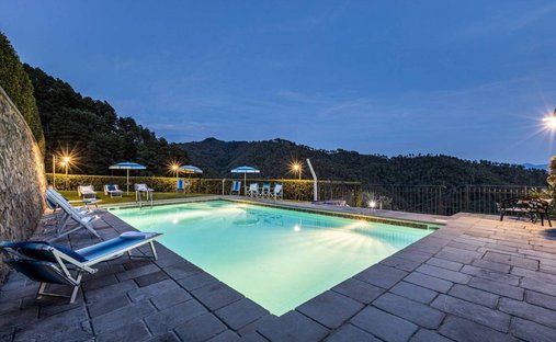 Villa a Camaiore, Toscana, Italia 1