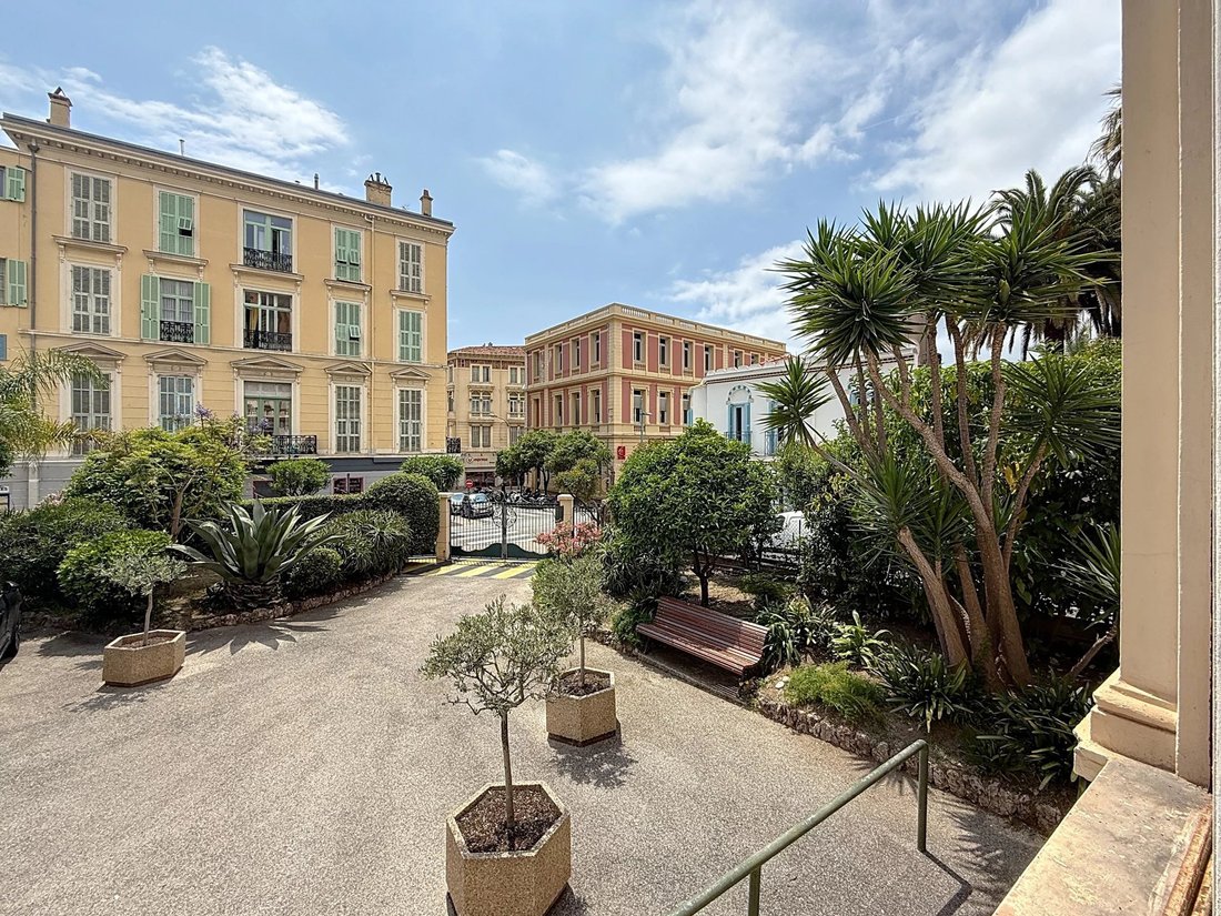 Apartment in Menton, Provence-Alpes-Côte d'Azur, France 2 - 15784410