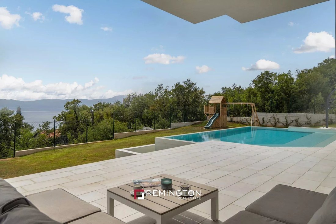Villa in Mjesni odbor Brascine-Pulac, Grad Rijeka, Primorje-Gorski Kotar County 5 - 14435818