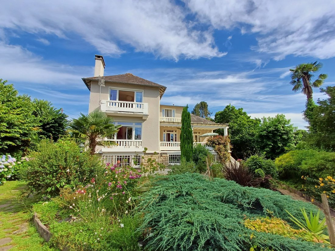 House in Nay, Nouvelle-Aquitaine, France 1 - 15785458