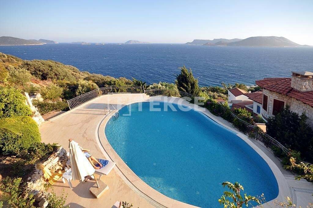 Villa in Kaş, Antalya, Turkey 1 - 15784857