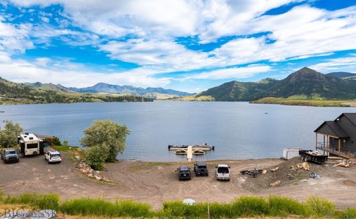 Land in Wolf Creek, Montana, United States 1