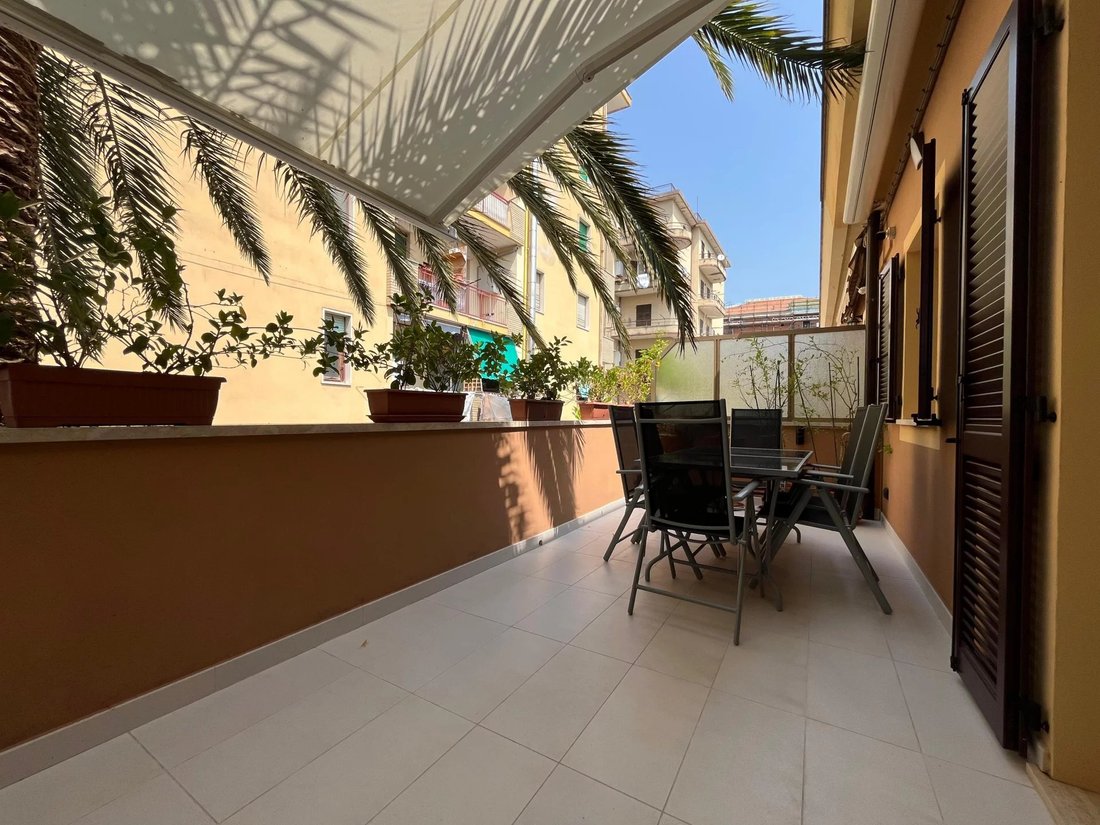 Apartment in Piacenza Street, Chiavari, Liguria 2 - 15787300
