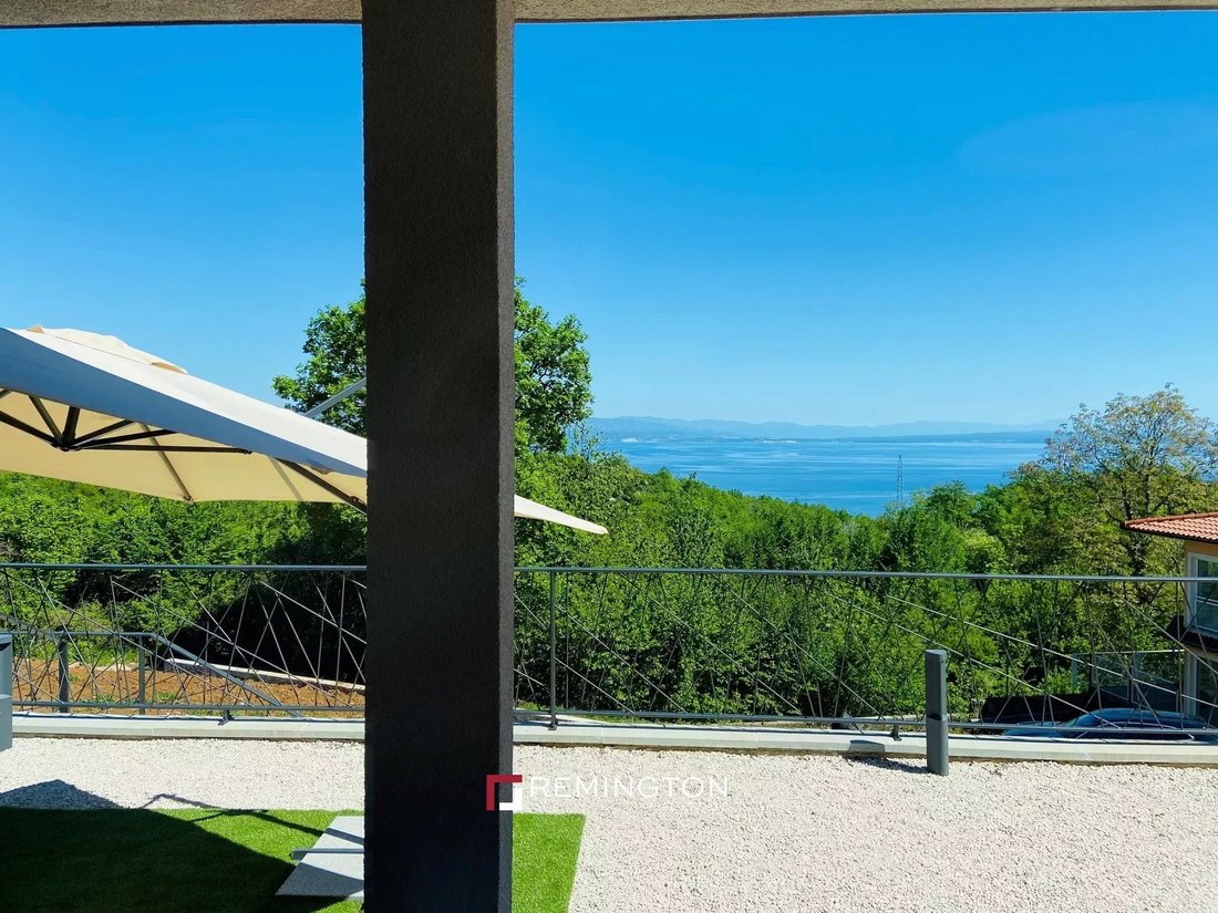Villa in Grad Opatija, Primorje-Gorski Kotar County, Croatia 2 - 13689136
