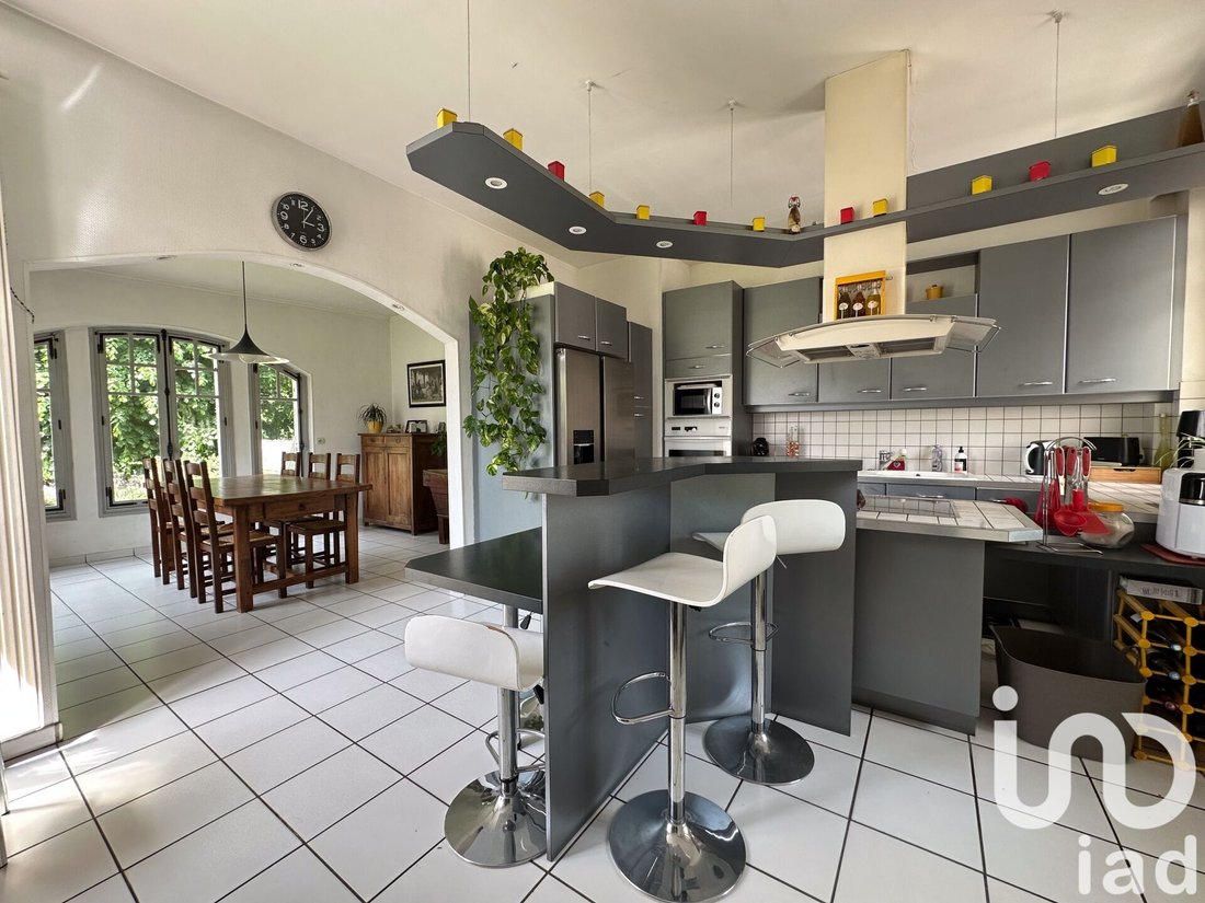 House in Germigny-l'Eveque, Ile-de-France, France 4 - 15788687