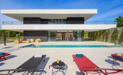 Villa in Groznjan, Istria County, Croatia 1