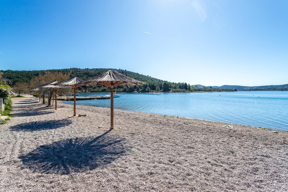 Villa in Pirovac, Sibenik-Knin County, Croatia 5 - 15790054