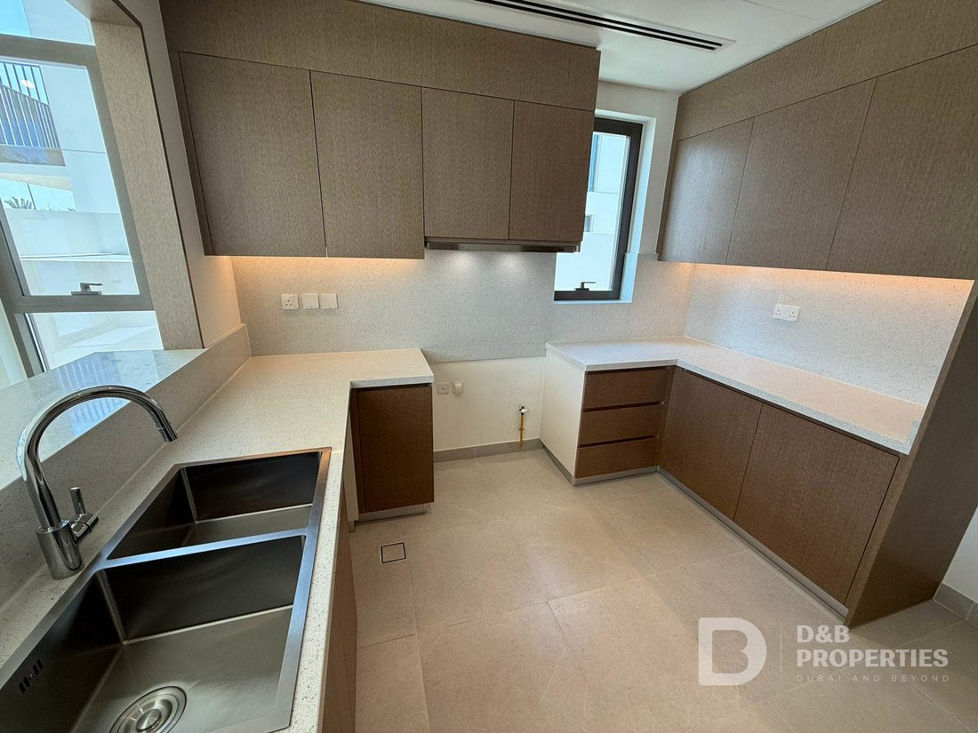 Villa in Dubai, Dubai, United Arab Emirates 4 - 15788939