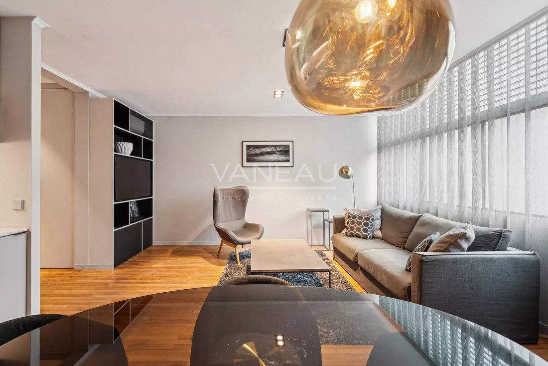 Apartment in Elysées-Madeleine, Paris 8e Arrondissement, Paris 3 - 15162177