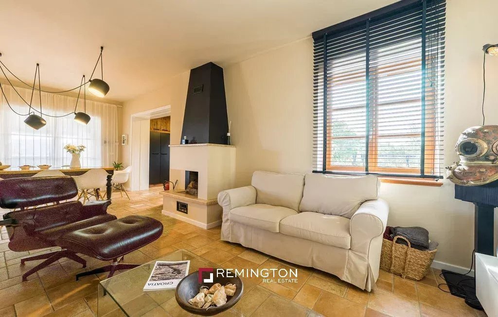 Villa in Gradska cetvrt Varos, Sibenik, Sibenik-Knin County 5 - 14390049