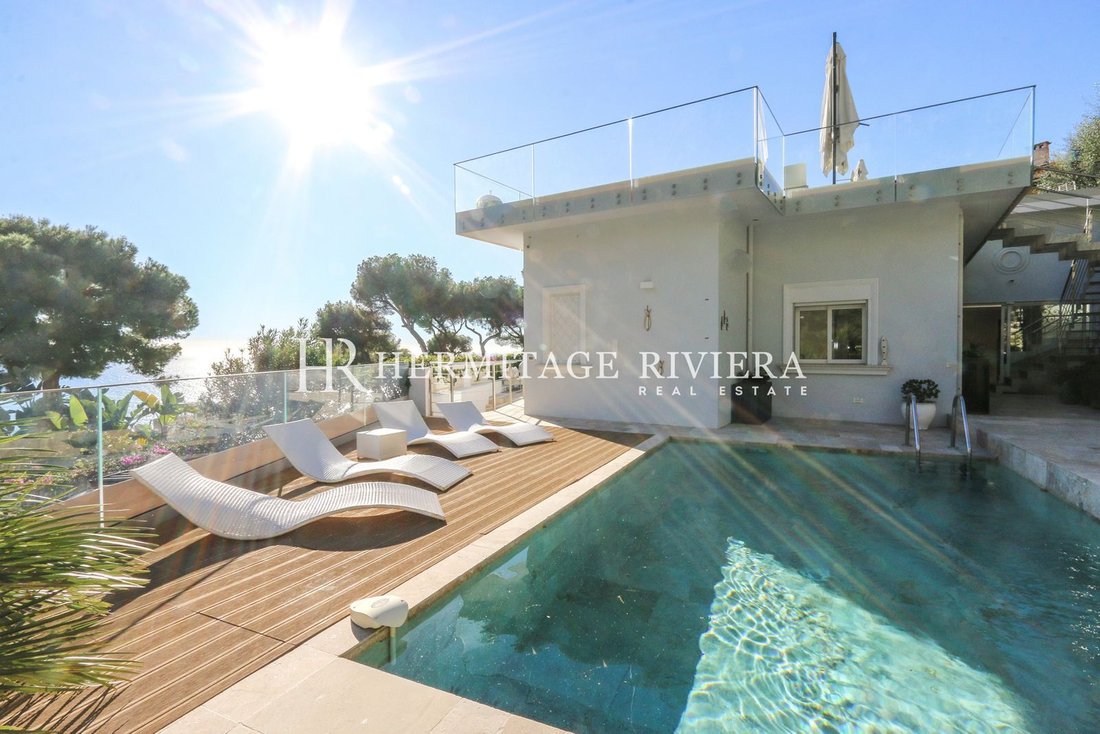 Villa in Èze, Provence-Alpes-Côte d'Azur, France 4 - 14046645