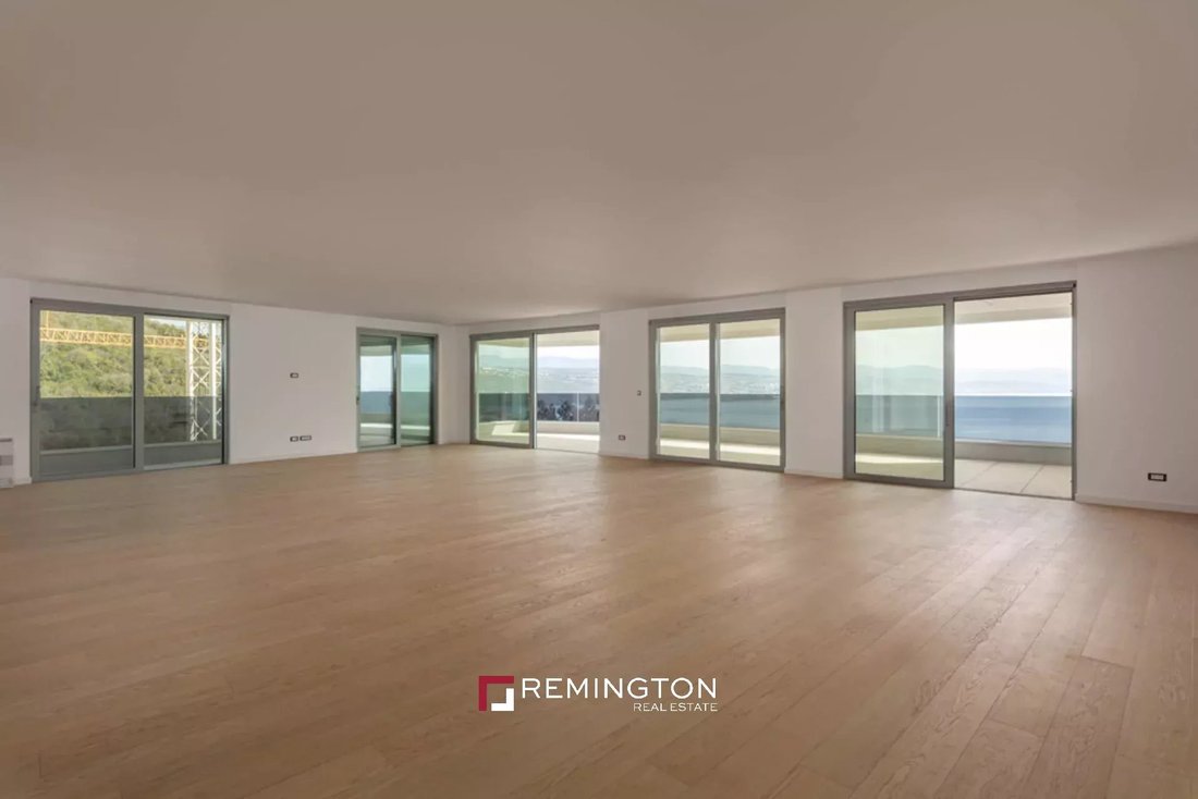 Apartment in Grad Opatija, Primorje-Gorski Kotar County, Croatia 2 - 13855216