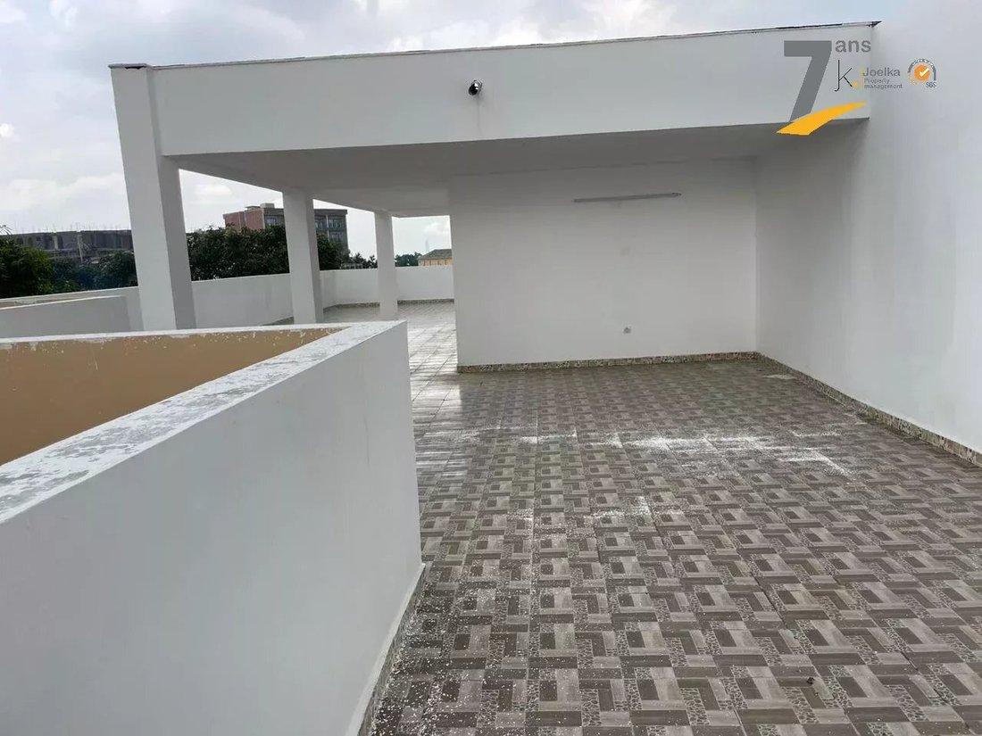 Villa in Abidjan, Abidjan Autonomous District, Côte d'Ivoire 5 - 14782782