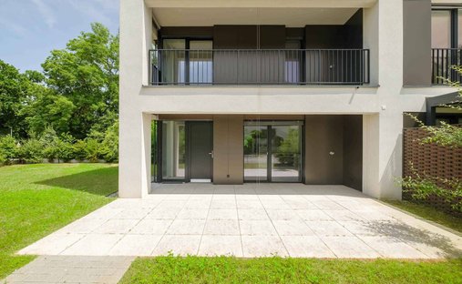 Castle for Sale in Versoix, Genève, Switzerland