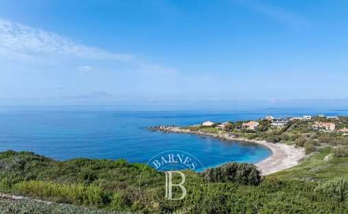 Villa in L'Île-Rousse, Corsica, France 1
