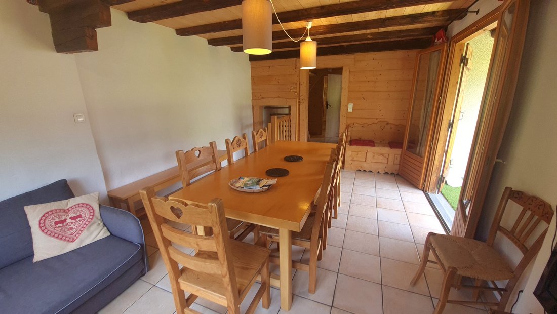 Chalet in La Clusaz, Auvergne-Rhône-Alpes, France 3 - 15418634