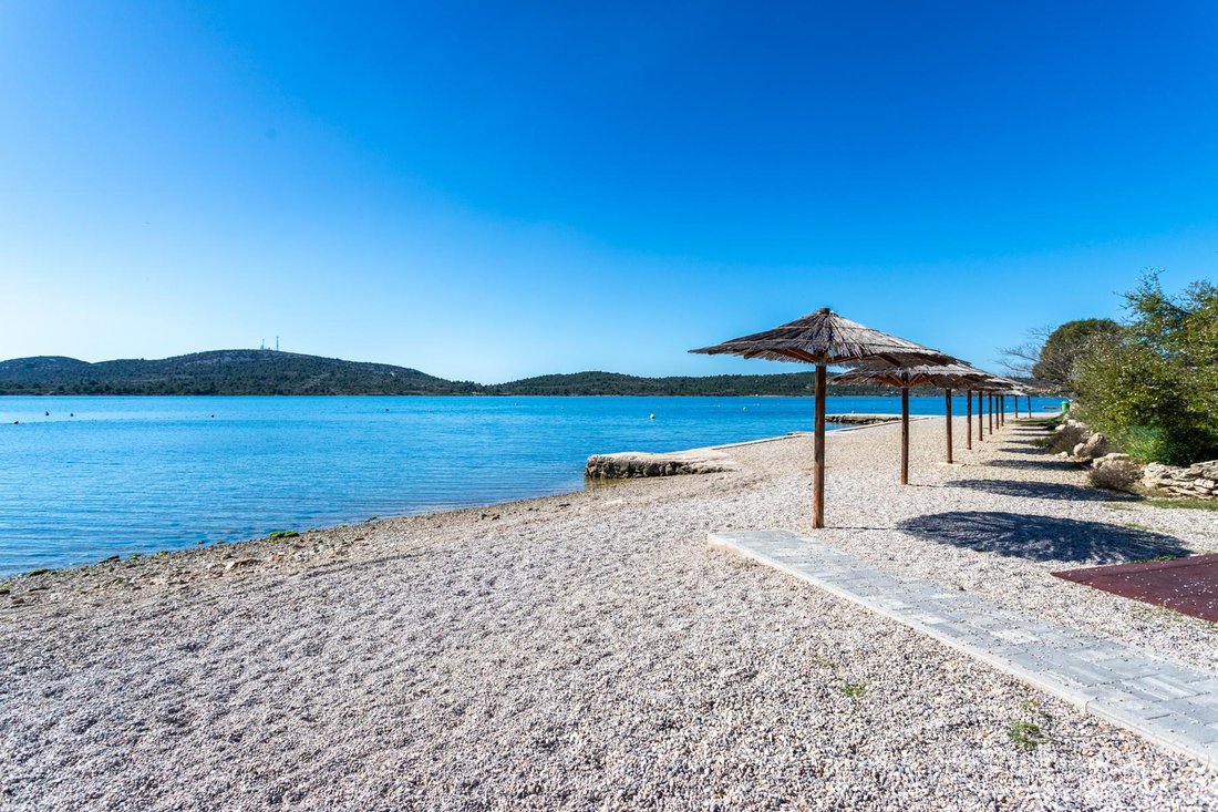 Villa in Pirovac, Sibenik-Knin County, Croatia 4 - 15790054