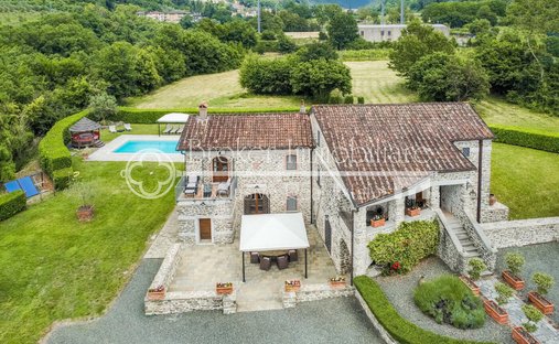 Licci Castle A Private Hidden Tuscan Ancient Castle By Dimore Camisa