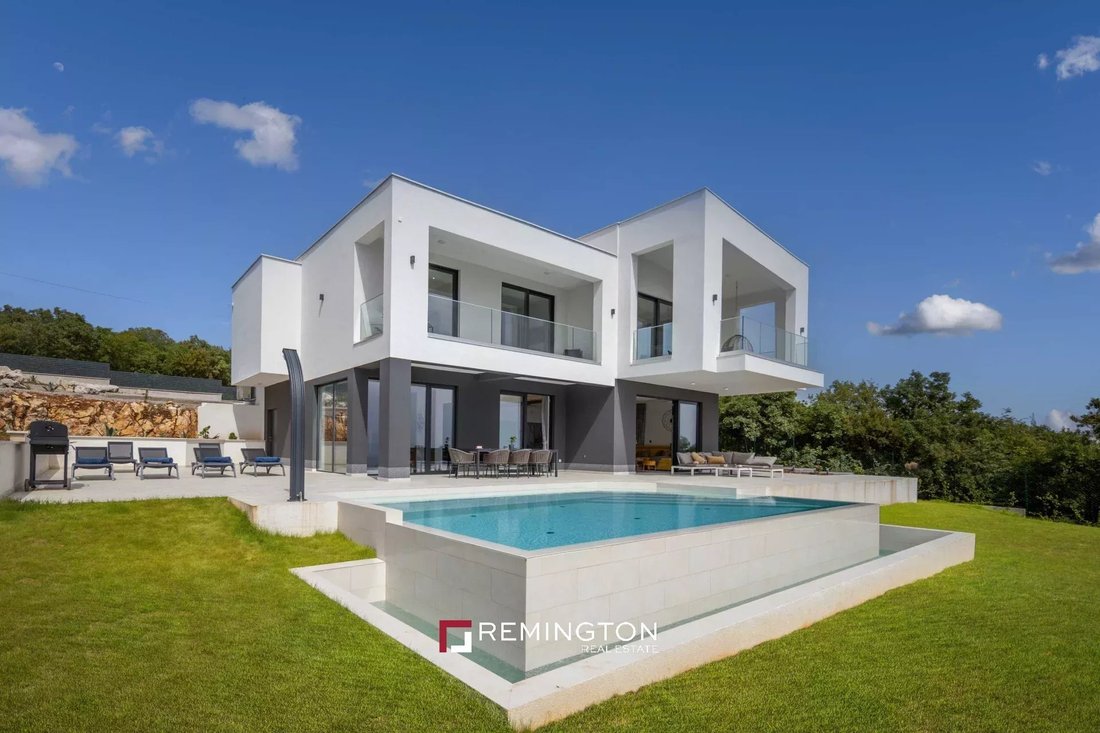 Villa in Mjesni odbor Brascine-Pulac, Grad Rijeka, Primorje-Gorski Kotar County 1 - 14435818