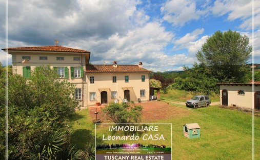 Farm Ranch in Porcari, Tuscany, Italy 1