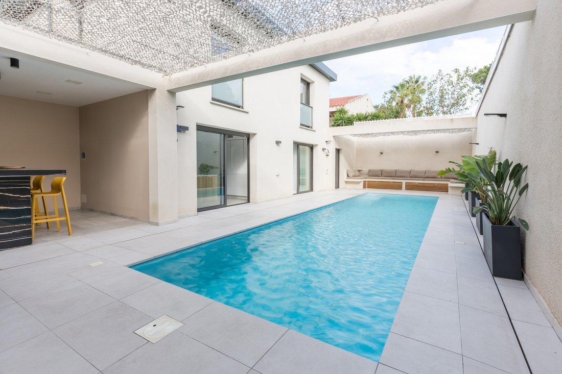 House in Gare, Perpignan, France 2 - 14895430