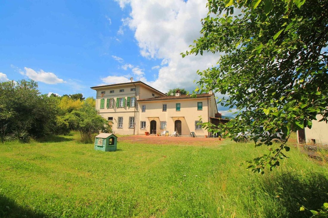 Farm Ranch in Porcari, Tuscany, Italy 4 - 15788165