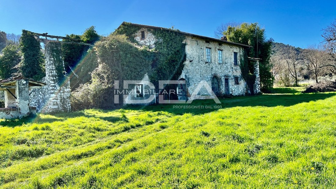 Villa in Montuolo - Fagnano, Lucca, Italy 1 - 14851955