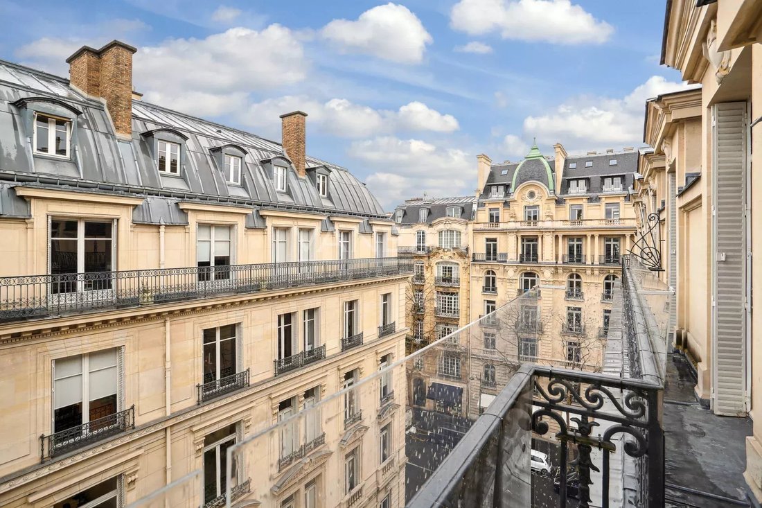 Apartment in Porte Dauphine, Paris 16e Arrondissement, Paris 2 - 15659397