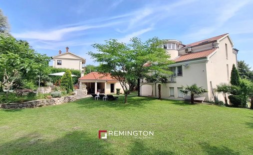 Villa in Grad Opatija, Primorje-Gorski Kotar County, Croatia 1