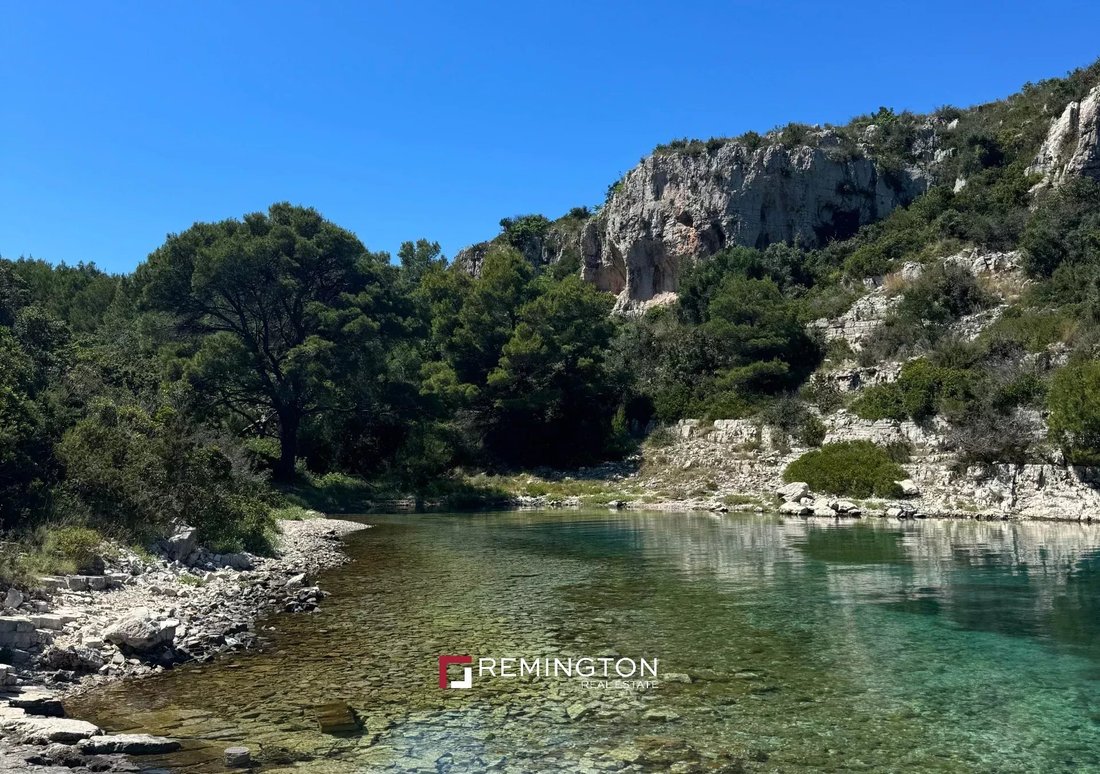 Secluded Seafront House For In Stari Grad, Split Dalmatia County ...