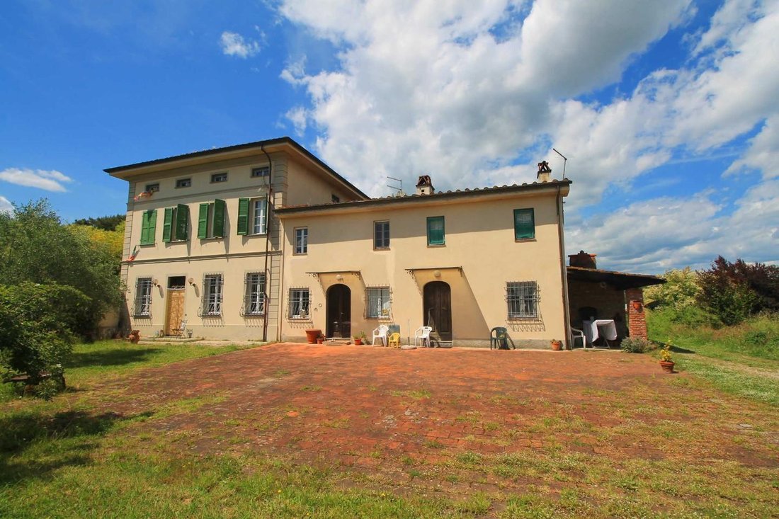 Farm Ranch in Porcari, Tuscany, Italy 3 - 15788165
