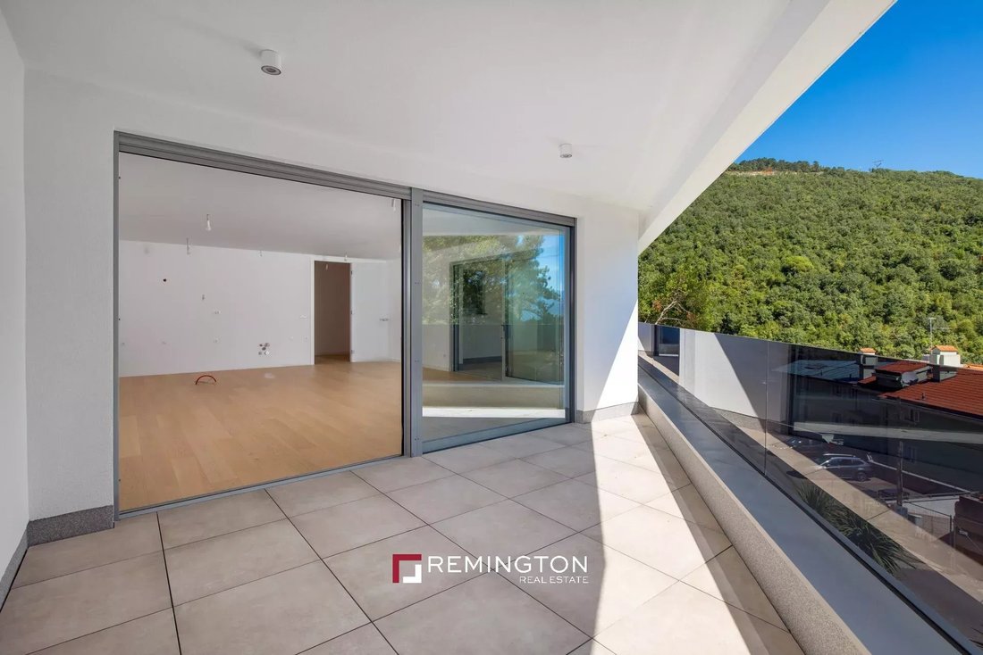 Apartment in Grad Opatija, Primorje-Gorski Kotar County, Croatia 4 - 14655576