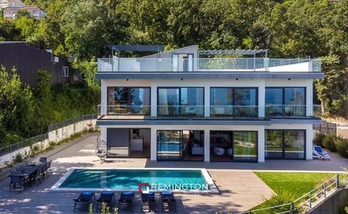Villa in Grad Opatija, Primorje-Gorski Kotar County, Croatia 1