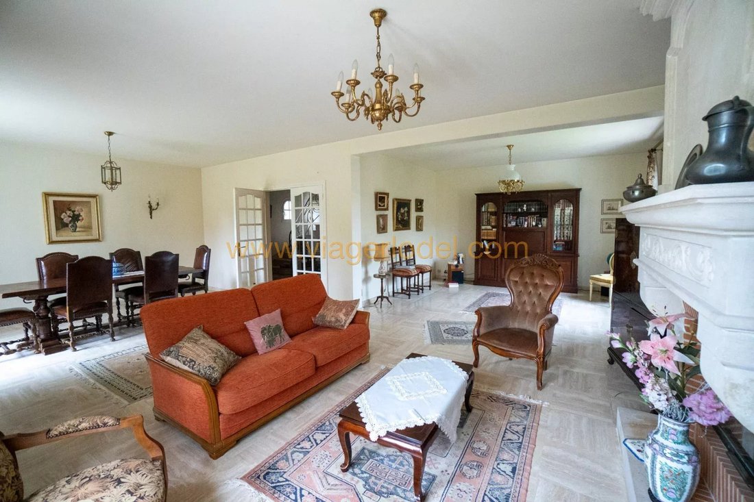 House in Longpont-sur-Orge, Ile-de-France, France 3 - 15782684