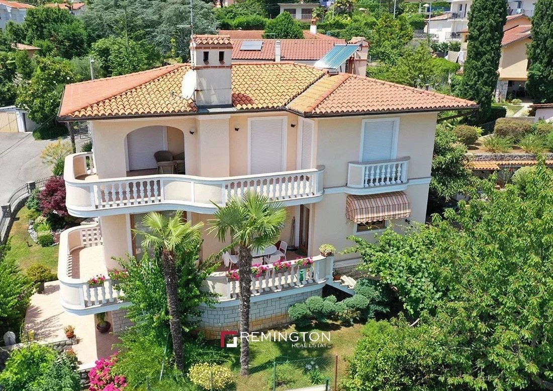 Villa in Grad Opatija, Primorje-Gorski Kotar County, Croatia 1 - 13901553