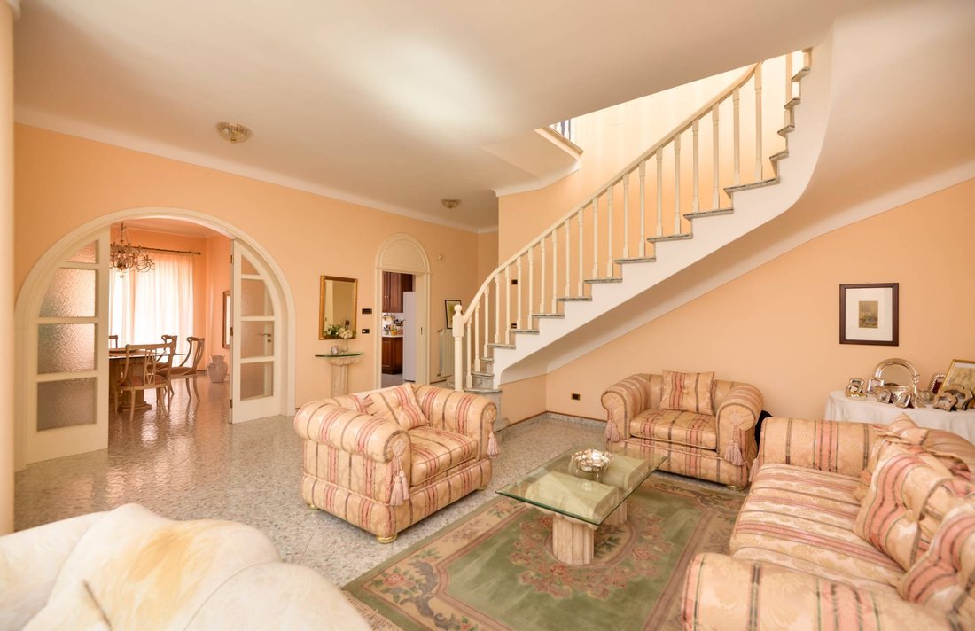 Villa in Torricella, Apulia, Italy 1 - 15784875
