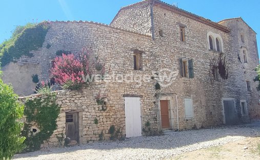 Chateau in Saint-Christol, Provence-Alpes-Côte d'Azur, France 1