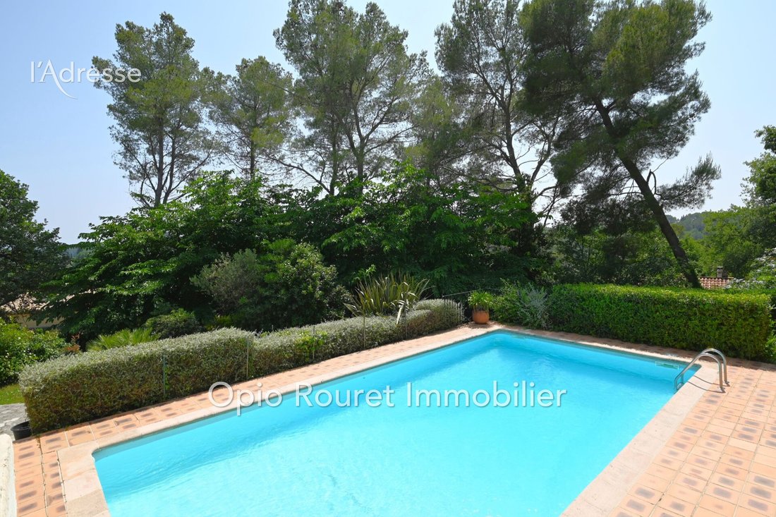 Villa in Le Rouret, Provence-Alpes-Côte d'Azur, France 5 - 14947853