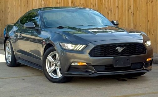 2016 Ford Mustang V6 Coupe 2D in Houston, TX, United States 1