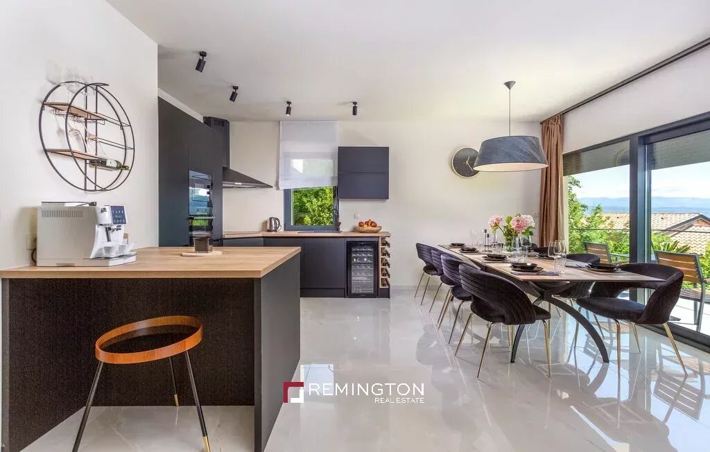 Villa in Grad Opatija, Primorje-Gorski Kotar County, Croatia 5 - 14572294
