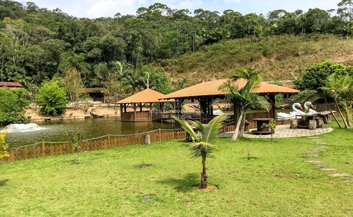 Corps de ferme à Margem Esquerda, Santa Catarina, Brésil 1