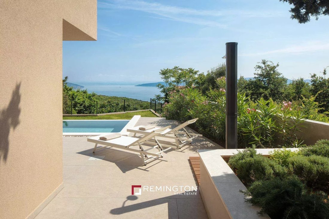 Villa in Labin, Istria County, Croatia 5 - 14393794